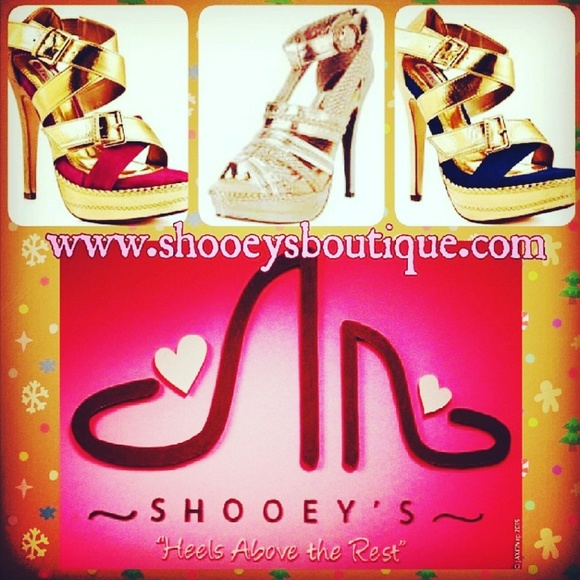 Shoes and Purses - Picture 4 of 8